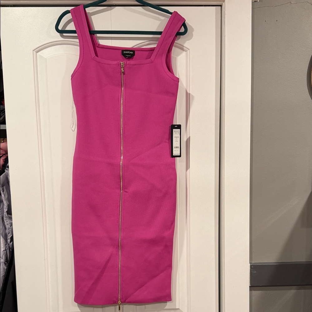 bebe bandage double ended zip Pink bodycon Dress medium‎